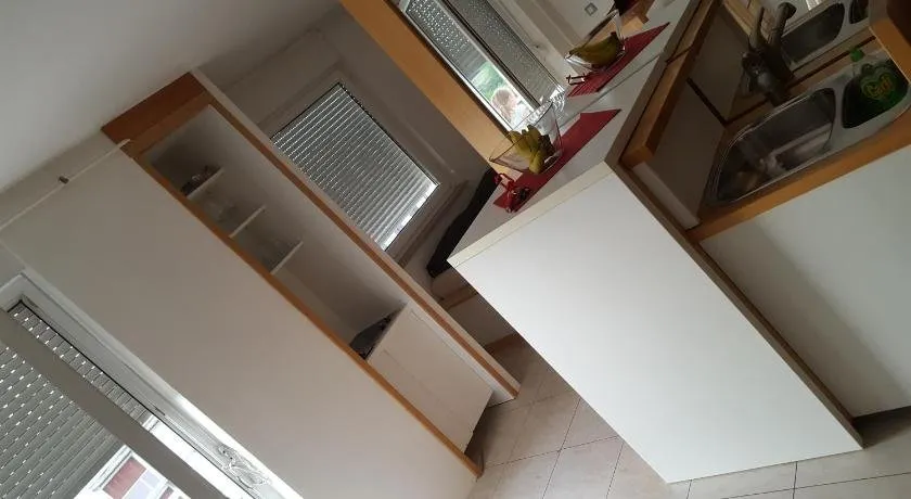 Studio Concept Apartment - Image 1