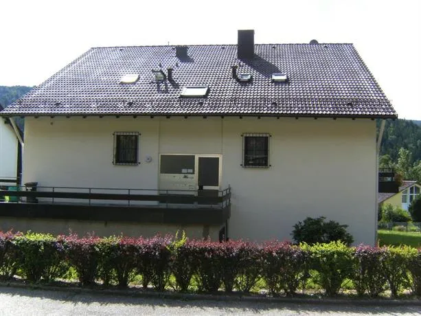 Ferienwohnung Waldblick - Image 1