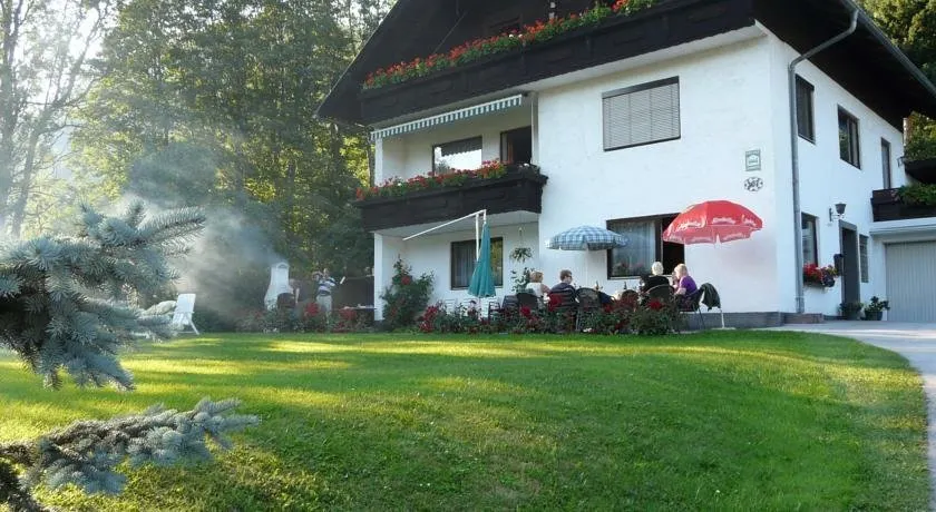 Haus Osterrieder - Image 1