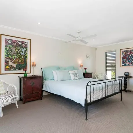 Surfers Paradise Townhouse - Image 1