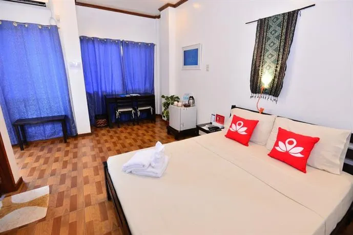 DiveGurus Boracay Beach Resort by ZEN Rooms - Image 1