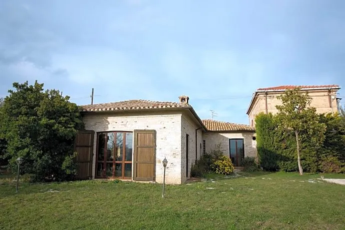 La Stalla - Image 1