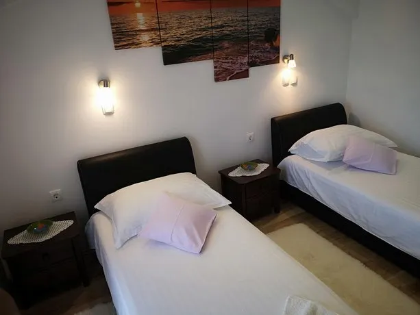 Apartments Boškovic - Image 1