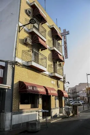 Hostal El Emigrante - Image 1