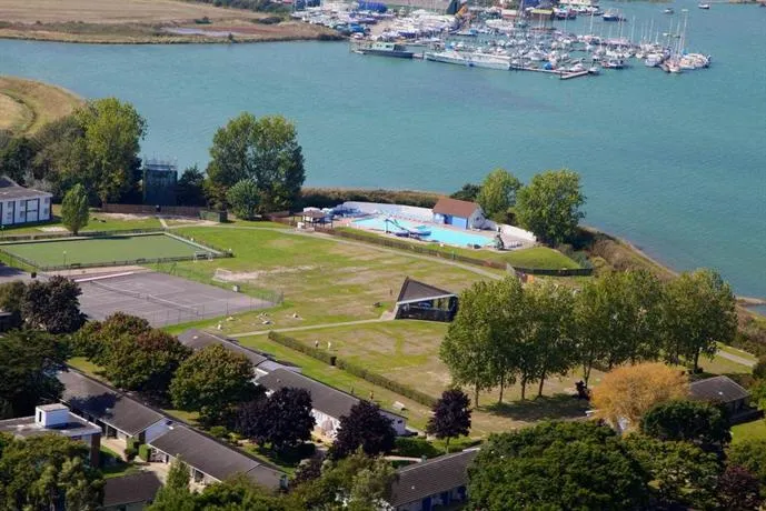 Mill Rythe Holiday Village - Image 1