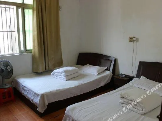 HONGHUA HOSTEL - Image 1