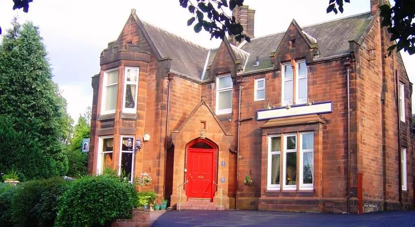 Huntingdon House - Image 1