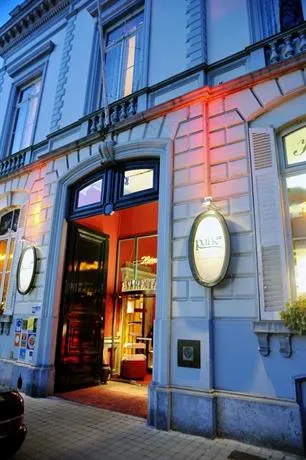 Home Fleuri Guesthouse - Image 1