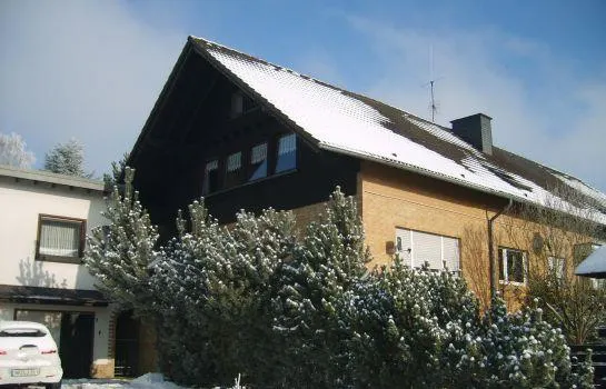 2+2 Windhagen - Image 1