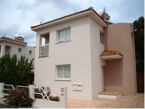 Blue River Apartment - Image 1