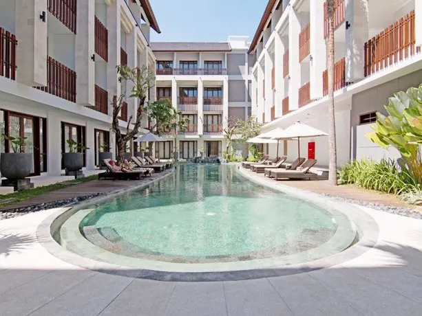 Zen Rooms Benesari 6 Legian Kuta - Image 1