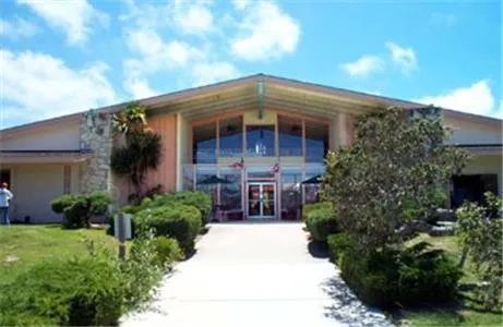 White Oaks - Image 1