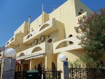 Olondio Apartments - Image 1