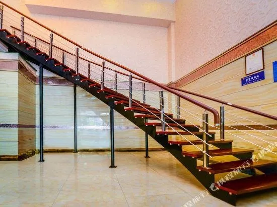 Chengyue · Luse Hotel (Chongqing Southwest University Zhuangyuanbei Subway Station) - Image 1