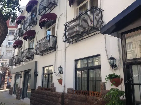 Qingdao Duowei Need Hotel - Image 1