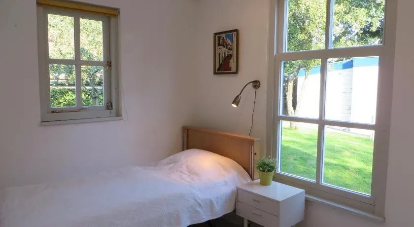 Emmy's Cottage - Image 1
