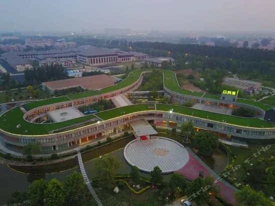 Mingtang Sun Moon Lake Hot Spring Resort - Image 1