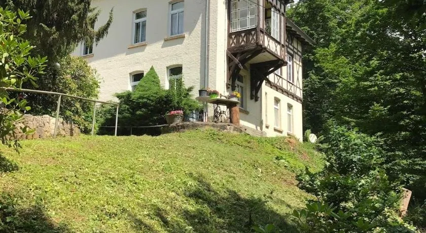 Schöne Ferienwohnung DG - Image 1