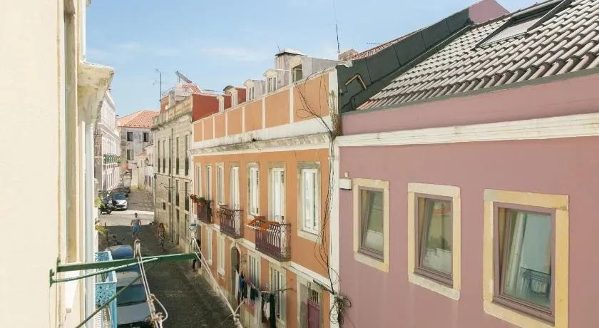 TravelingToLisbon 299 - Santos / Madragoa - Image 1