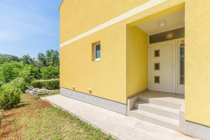Holiday Home Villa Boras - Image 1