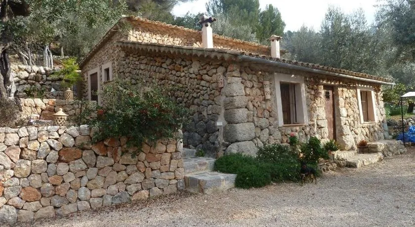 Casita de Montaña cerca del mar - Image 1
