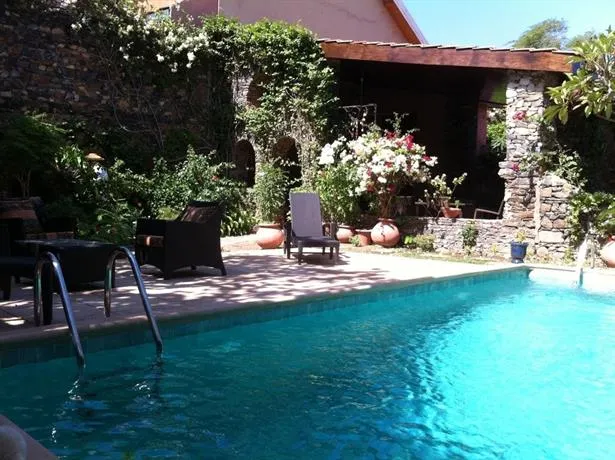 Villa Denise Dakar - Image 1