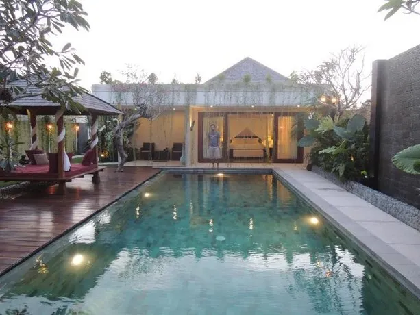 Villa Oasis Jimbaran Bali - Image 1