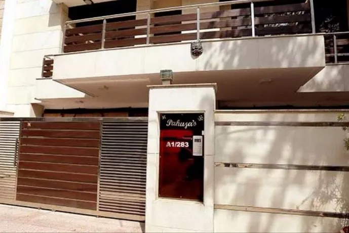 Apple Tree Residency - Image 1