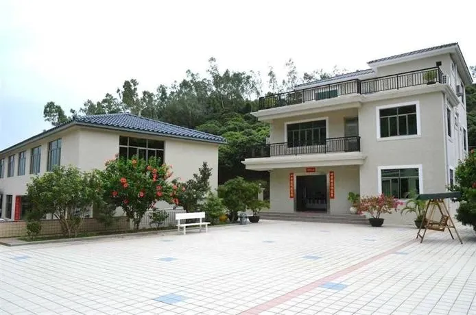 Shenzhen Sunshine Xinju Club - Image 1