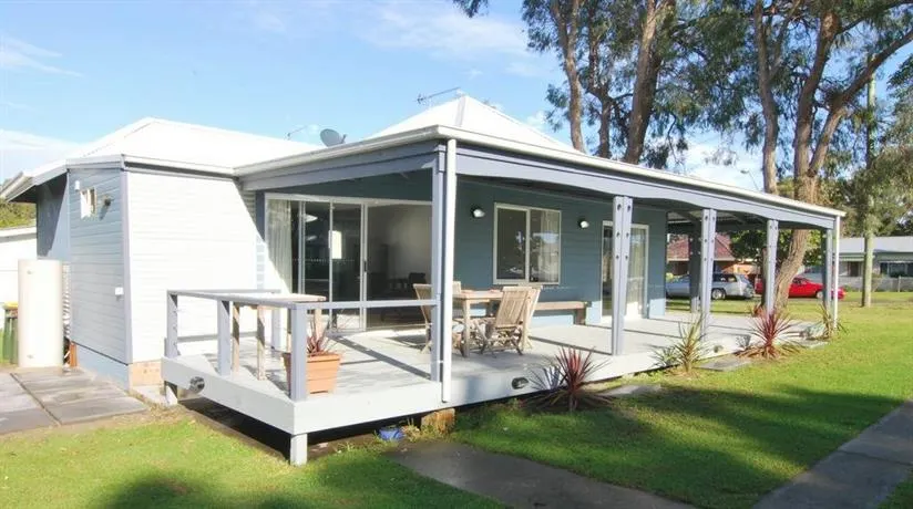 Jervis Bay Love Shack - Image 1