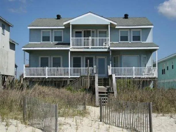 Carolina Moon 4 Bedroom Home by RedAwning - Image 1