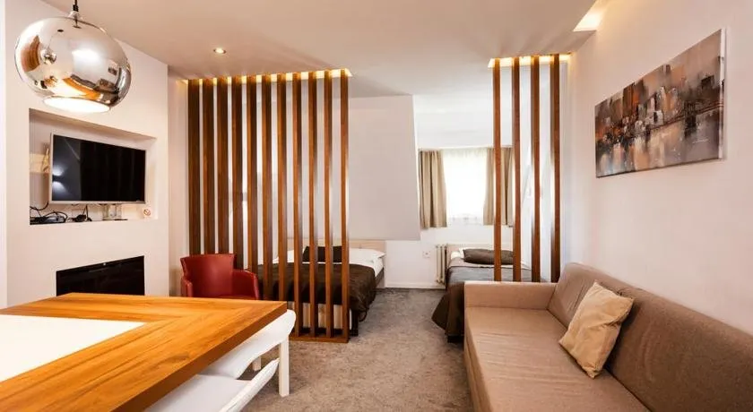 Snow White apartments - Image 1