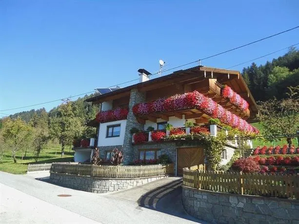 Ferienwohnungen Gruber - Image 1