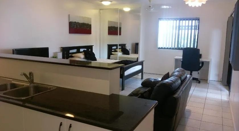 Central Studio - Image 1