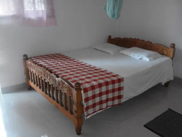 Walawe Park View Hotel - Image 1