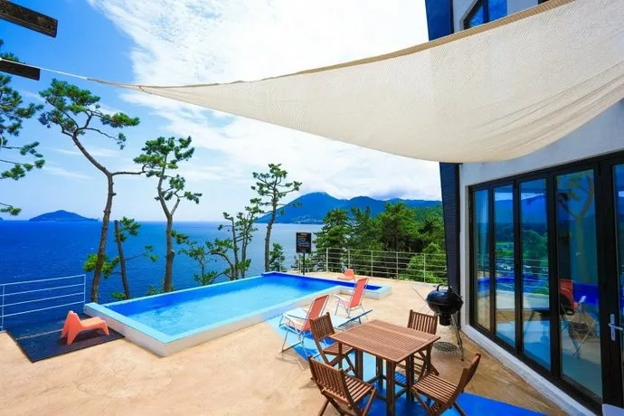 Namhae Ocean Club Pool Villa - Image 1