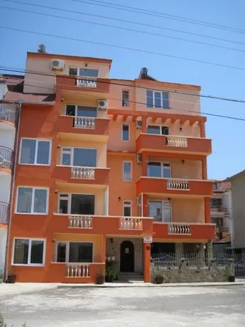 Guest House Rai - Image 1