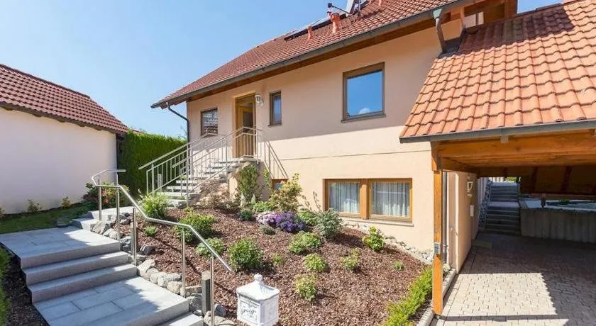 Ferienwohnung Lauser Dg - Image 1