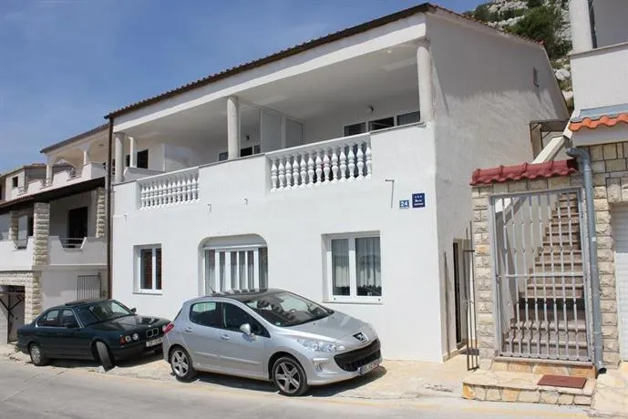Apartments Toni Na Moru - Image 1