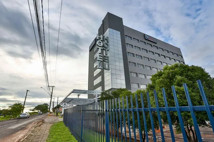 Ramada Encore by Wyndham Fernandopolis - Image 1