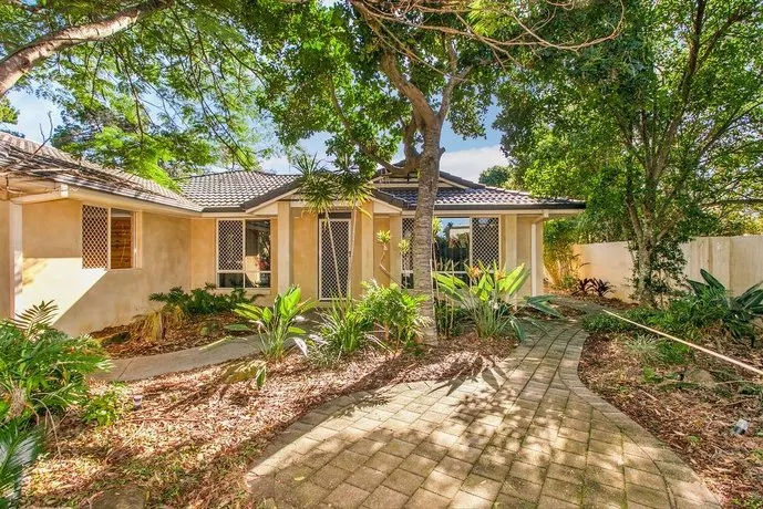 JazzLee Beach Retreat - Image 1