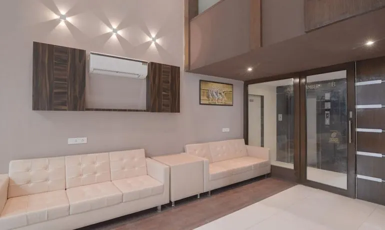 Hotel West Blue - Image 1