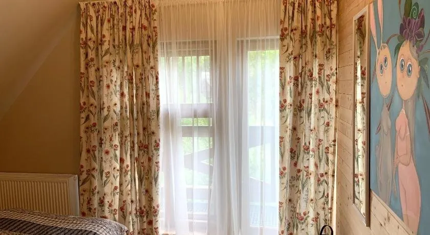 Sea Art Suites - Image 1