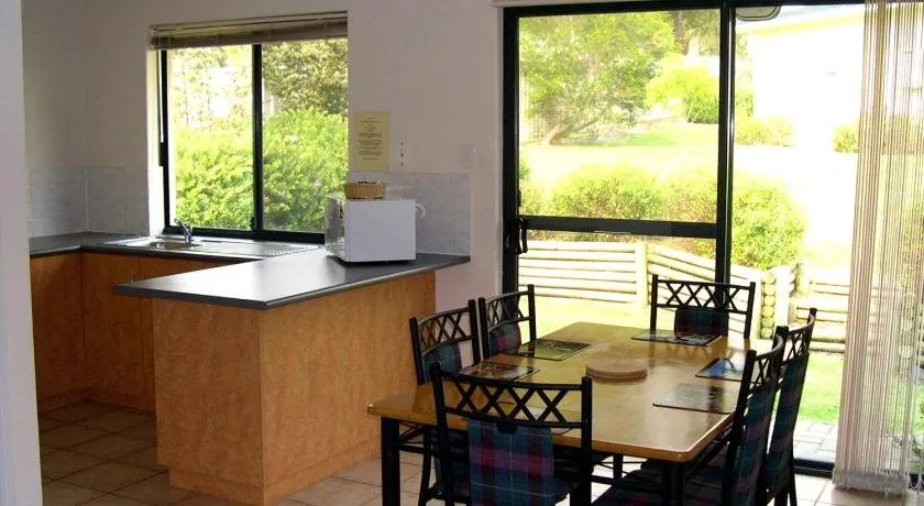 Bayside Villas - Image 1