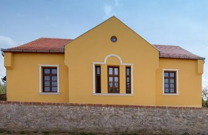 Paplak Vendeghaz - Image 1
