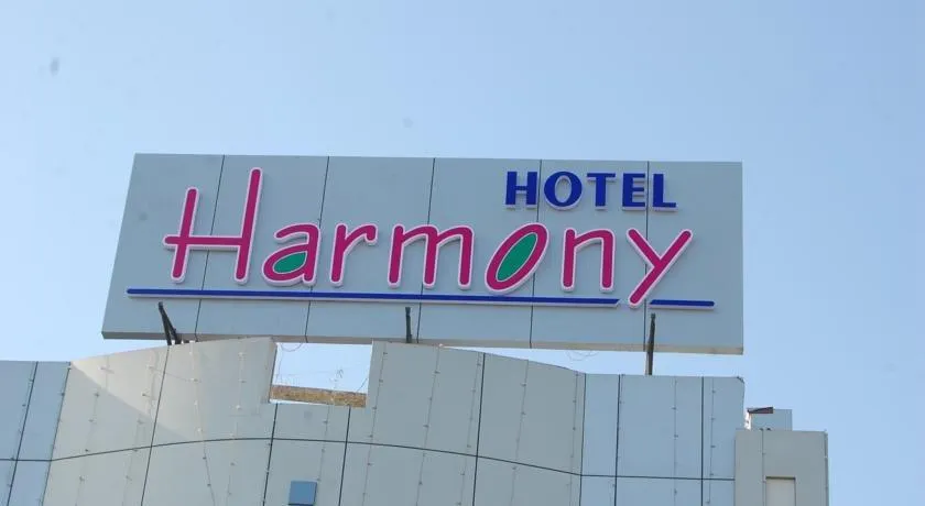 Hotel Harmony - Image 1