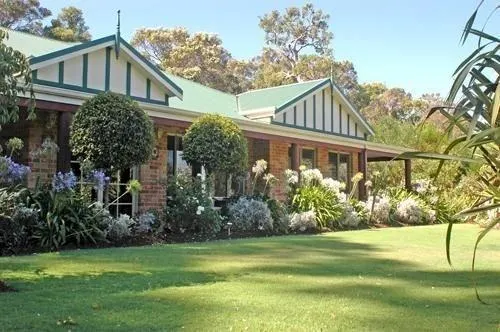The Vintners Retreat - Image 1
