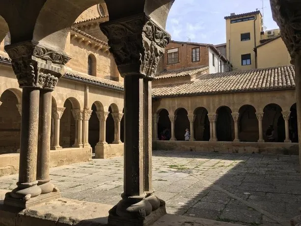 Hostal Nuevo Esperanza - Image 1