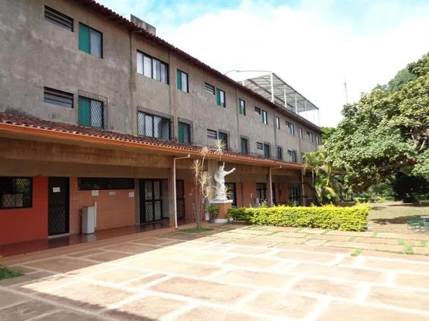 Casa De Retiros Assunção - Image 1