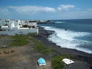 Blooza - Image 1